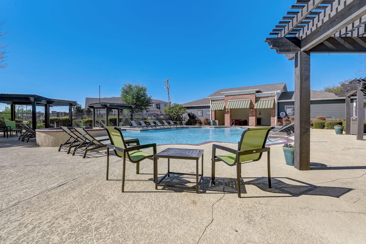 Photos and Video of Skyview West Apartments in Fort Worth, TX